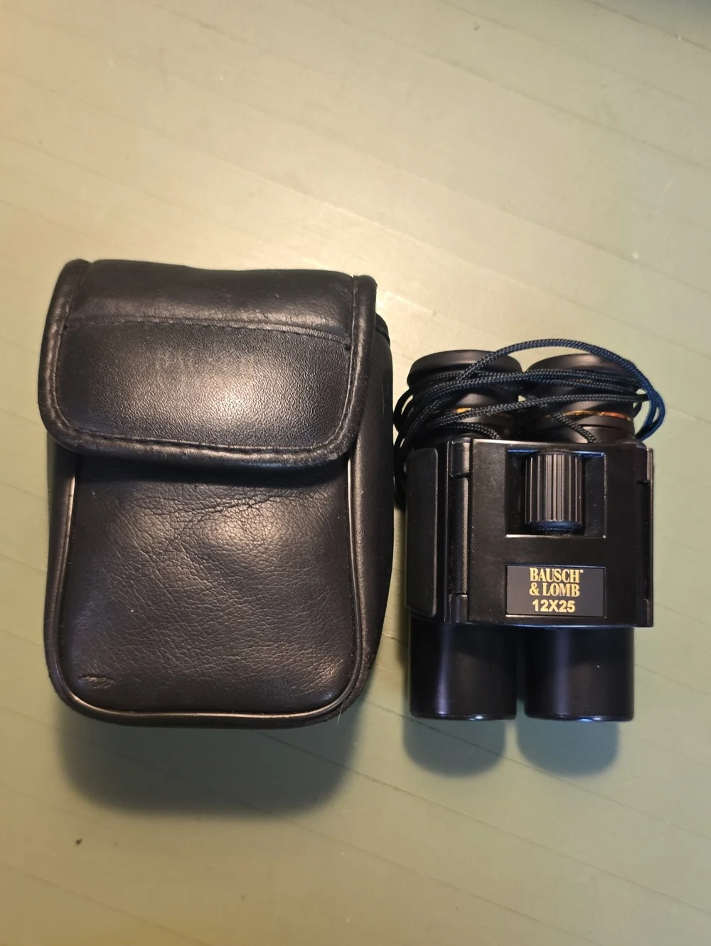 Vtg Bausch & Lomb 12 X 25 Compact Foldable Binoculars with Case Ultra Portable